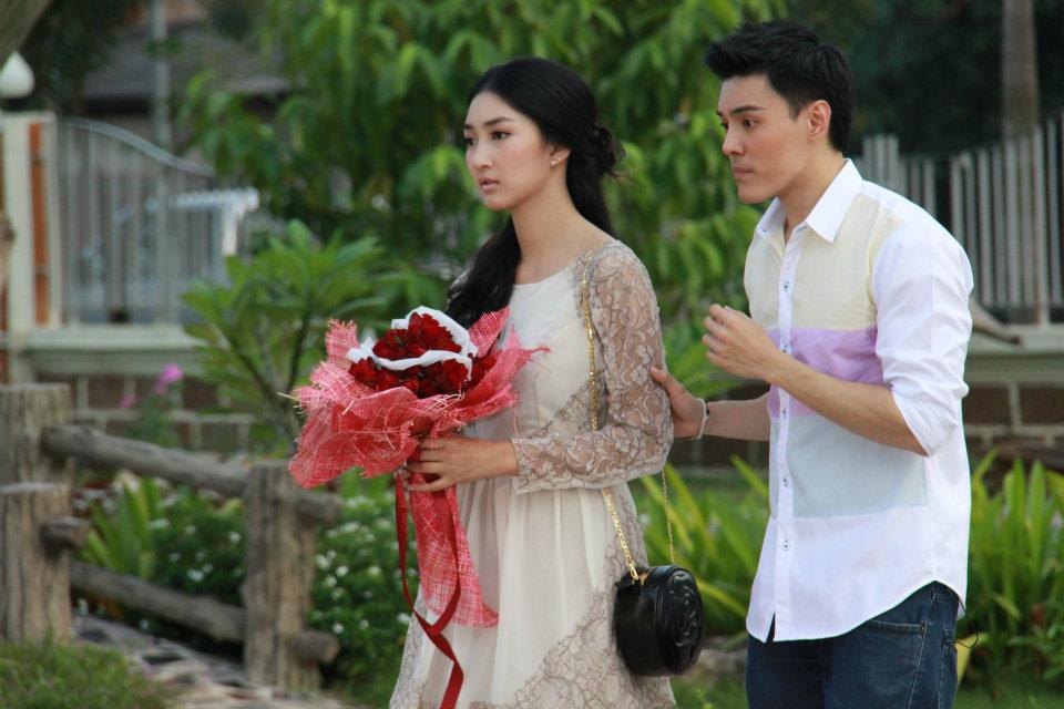 &ldquo;แพนเค้ก&rdquo; กรี๊ดสลบ เจอ &ldquo;เวียร์&rdquo; หลอกตาย งานนี้ไม่รู้ว่าจะเคลียร์กันลงตัวหรือไม่ ต้องติดตามต่อในละคร