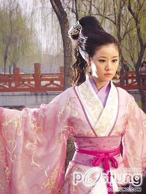 หลินเซี่ยลู่ จากศึกเทพสวรรค์ บัลลังก์มมังกร ภาค2