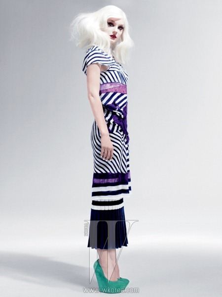 W KOREA: JESSICA STAM BY PHOTOGRAPHER CATHERINE SERVEL