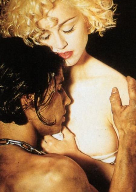 WE &hearts; MADONNA: MADONNA IN EXPRESS YOURSELF VIDEO