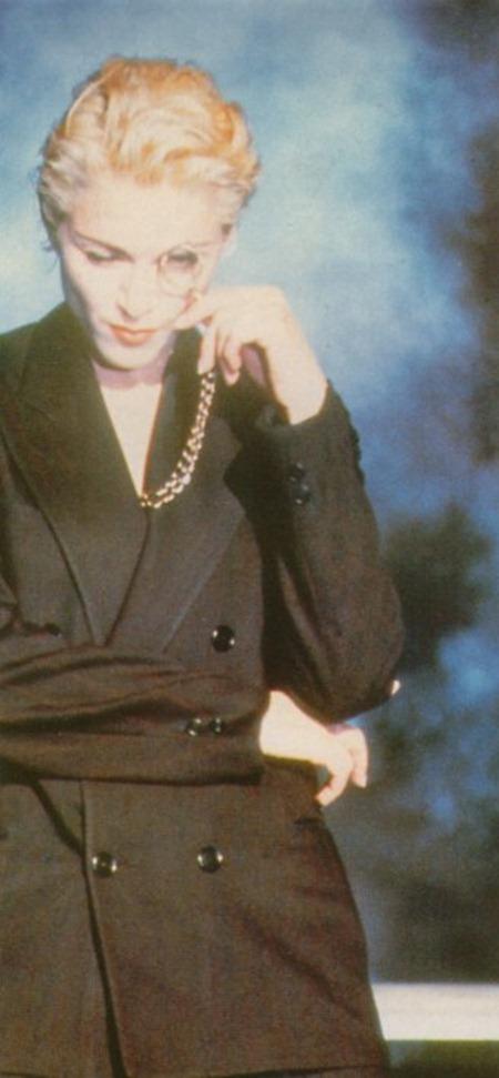 WE &hearts; MADONNA: MADONNA IN EXPRESS YOURSELF VIDEO