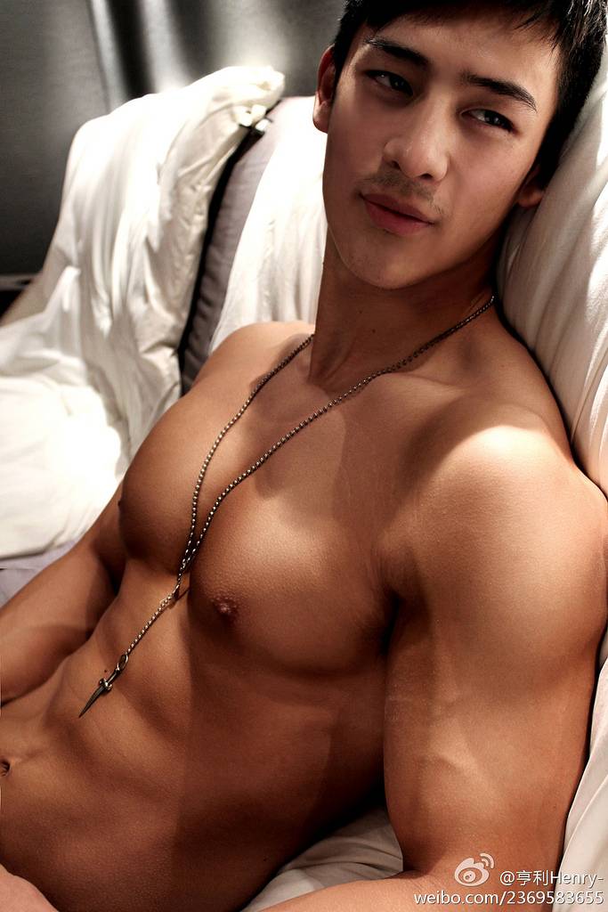อาหารเที่ยงเบาๆครับ