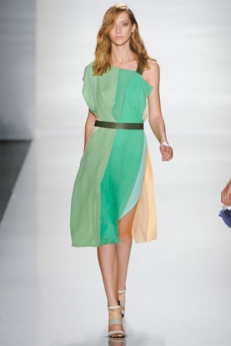 NEW YORK FASHION WEEK: J. MENDEL SPRING 2012