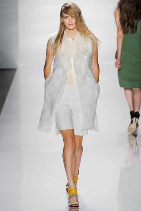 NEW YORK FASHION WEEK: J. MENDEL SPRING 2012