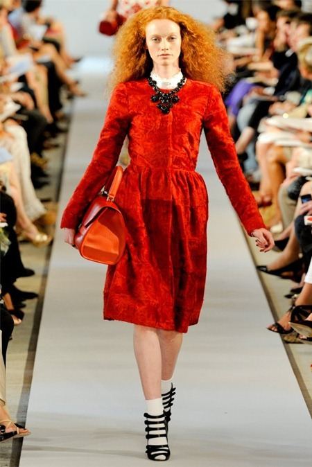 NEW YORK FASHION WEEK: OSCAR DE LA RENTA SPRING 2012