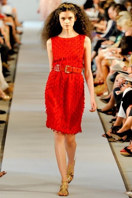 NEW YORK FASHION WEEK: OSCAR DE LA RENTA SPRING 2012