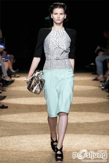 NEW YORK FASHION WEEK: PROENZA SCHOULER SPRING 2012