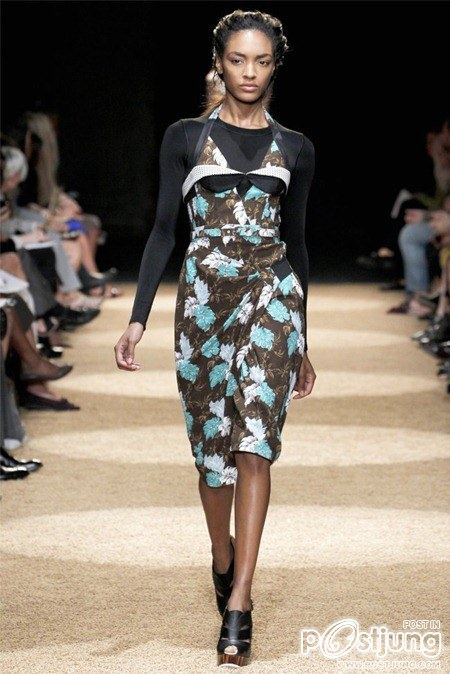 NEW YORK FASHION WEEK: PROENZA SCHOULER SPRING 2012