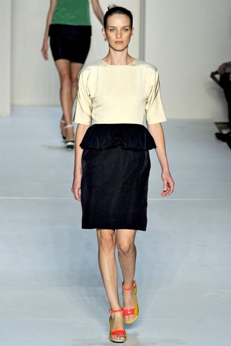 NEW YORK FASHION WEEK: MARC BY MARC JACOBS SPRING 2012