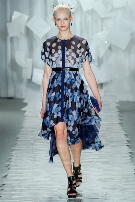 NEW YORK FASHION WEEK: JASON WU SPRING 2012