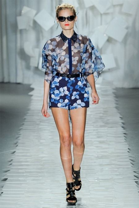 NEW YORK FASHION WEEK: JASON WU SPRING 2012