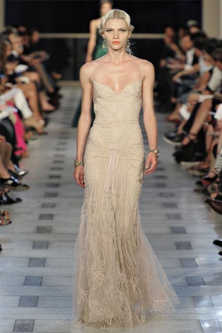 NEW YORK FASHION WEEK: ZAC POSEN SPRING 2012