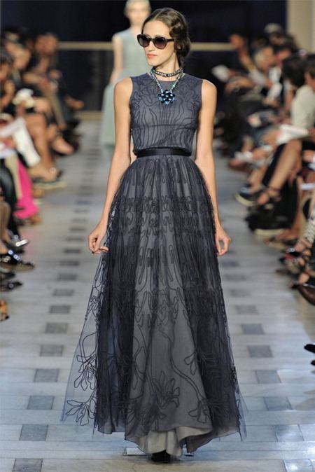 NEW YORK FASHION WEEK: ZAC POSEN SPRING 2012