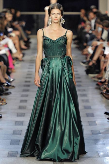 NEW YORK FASHION WEEK: ZAC POSEN SPRING 2012