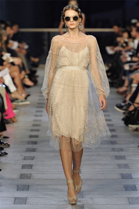 NEW YORK FASHION WEEK: ZAC POSEN SPRING 2012