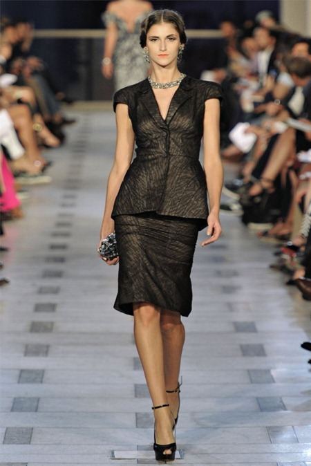 NEW YORK FASHION WEEK: ZAC POSEN SPRING 2012