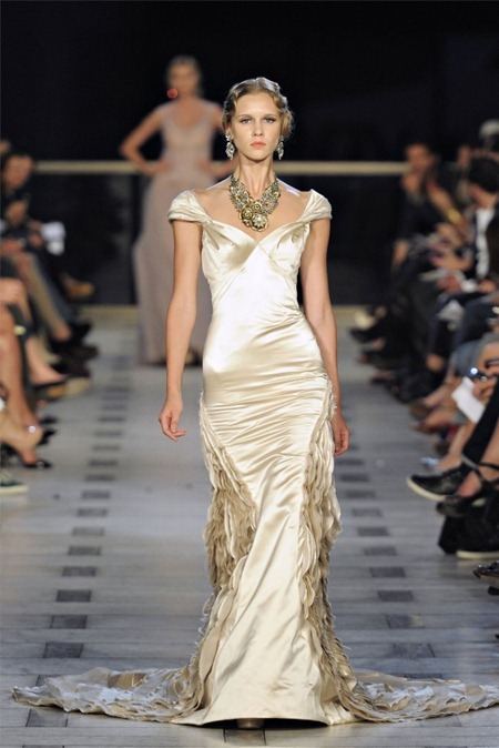 NEW YORK FASHION WEEK: ZAC POSEN SPRING 2012