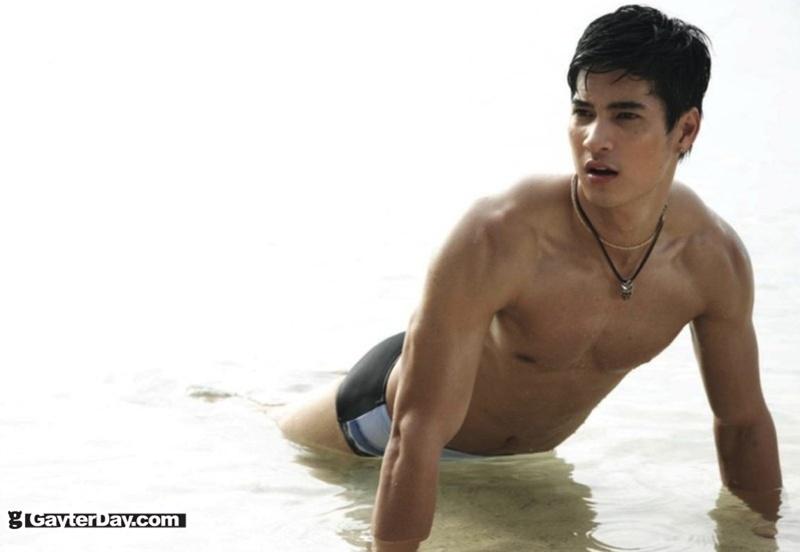จัดเต็ม!! 4 หล่อ-หน้าใหม่... โชว์ตุง @ IMAGE