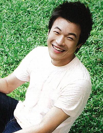 โกเมน เรืองกิจรัตนกุล