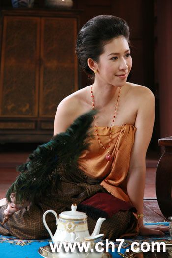 ในปี 2555 นี้...จะได้ชมละครของ"พี่ป๊อก ปิยะธิดา"หรือเปล่าค่ะ