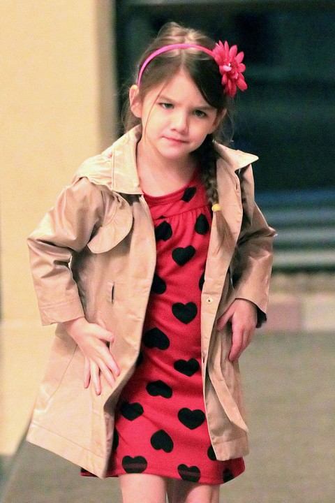 สาวน้อยร้อยล้าน Suri Cruise ลูกสาว ของtom cruise