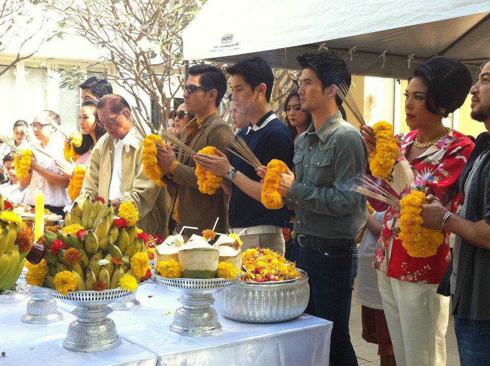 [PICS] โพลีพลัลบวงสรวงละครเรื่องใหม่"ชิงนาง"