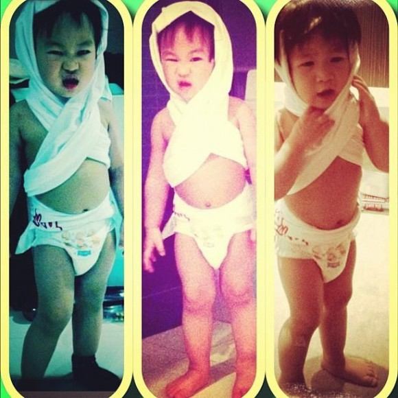 อัพเดท...ภาพความน่ารักของ"น้องออกัส - น้องออการ์"ลูก"เฮียเปิ้ล นาคร"