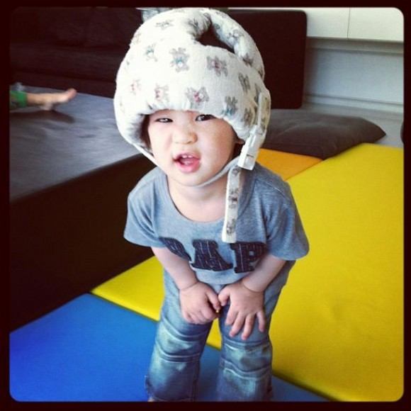 อัพเดท...ภาพความน่ารักของ"น้องออกัส - น้องออการ์"ลูก"เฮียเปิ้ล นาคร"