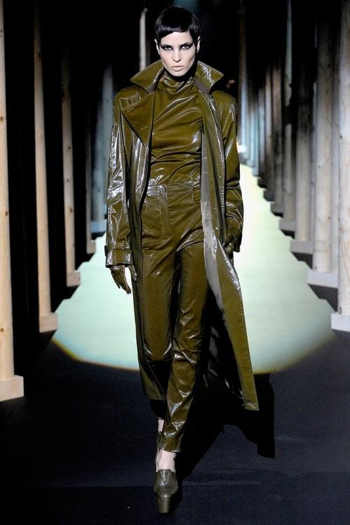 Mugler Woman by Nicola Formichetti Fall/Winter 2011.12 runway show. Fuck yeah!