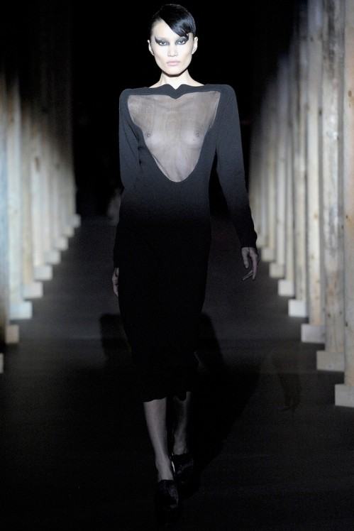 Mugler Woman by Nicola Formichetti Fall/Winter 2011.12 runway show. Fuck yeah!