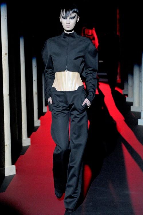 Mugler Woman by Nicola Formichetti Fall/Winter 2011.12 runway show. Fuck yeah!