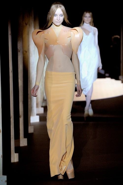 Mugler Woman by Nicola Formichetti Fall/Winter 2011.12 runway show. Fuck yeah!
