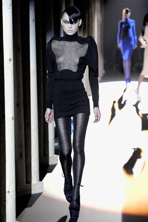 Mugler Woman by Nicola Formichetti Fall/Winter 2011.12 runway show. Fuck yeah!