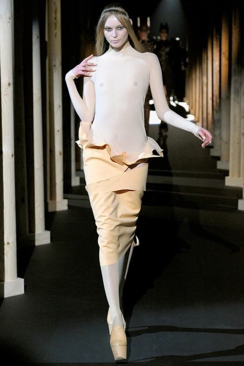 Mugler Woman by Nicola Formichetti Fall/Winter 2011.12 runway show. Fuck yeah!