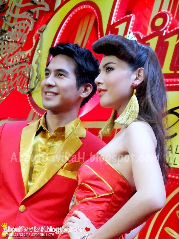 [PICS] โป๊ป ธนวรรธน์ และใหม่ ดาวิกา ในงาน China's Best 2012 at CentralFoodHall CTW