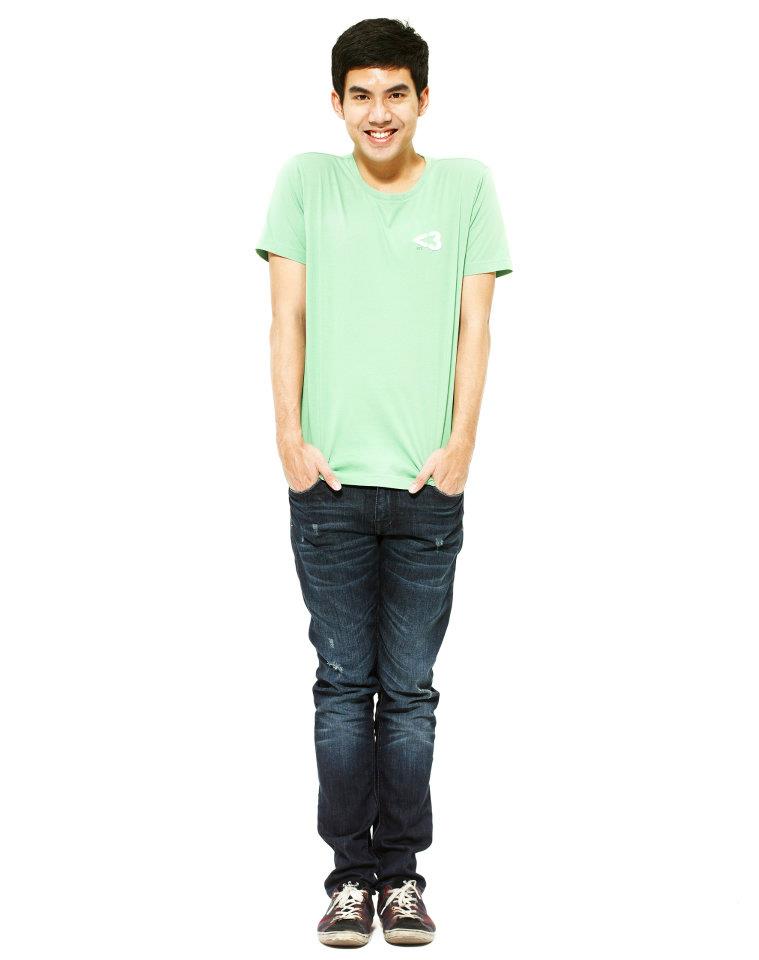 [[Pic]] รวมภาพแฟชั่น AIIZ LOVE CHARITY ของ กัน-มัดหมี่ โตโน่-ริท เต้ย-นท และอีกหลายท่านค่ะ ^^