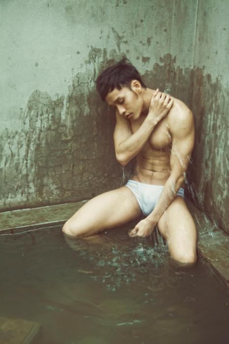 ขยายม่านตากันสักนิด