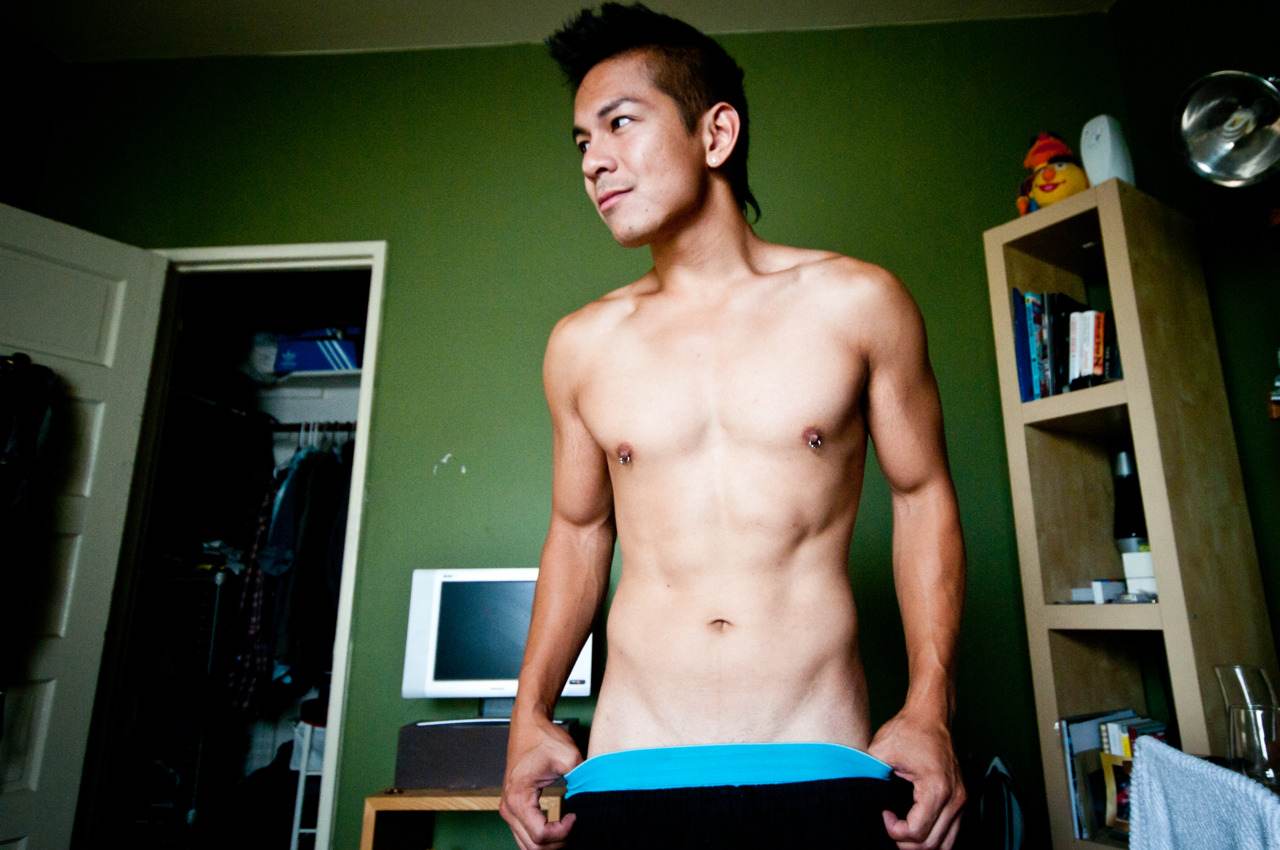 ขยายม่านตากันสักนิด