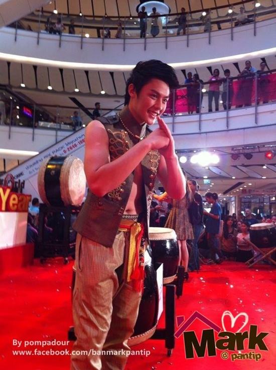 หมาก-ปริญ / มาริโอ้ / เคน-ภูภูมิ งานThe Great Chinese New Year 2012 @ CTW
