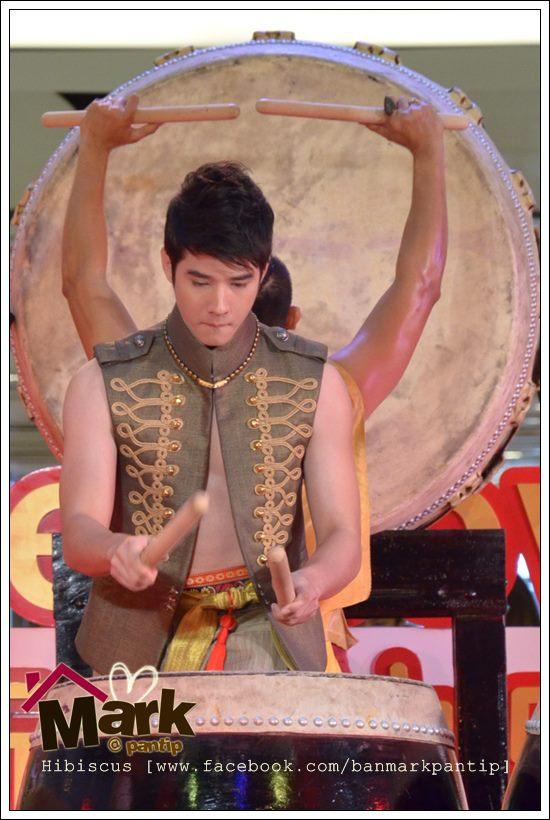 หมาก-ปริญ / มาริโอ้ / เคน-ภูภูมิ งานThe Great Chinese New Year 2012 @ CTW