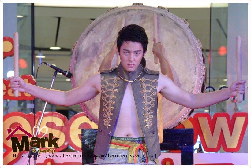 หมาก-ปริญ / มาริโอ้ / เคน-ภูภูมิ งานThe Great Chinese New Year 2012 @ CTW