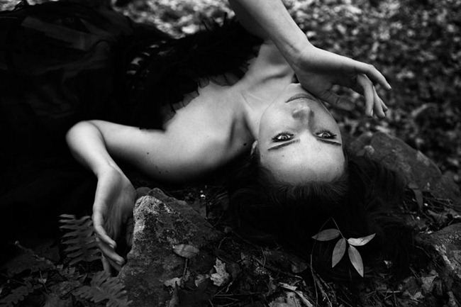 LULA MAGAZINE: ANNA DE RIJK BY PHOTOGRAPHER YELENA YEMCHUK
