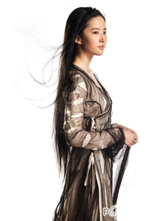 หลิวอี้เฟย - Liu Yi Fei ยอดนางเอกซีรีย์อันดับ 1 ของจีนในขณะนี้