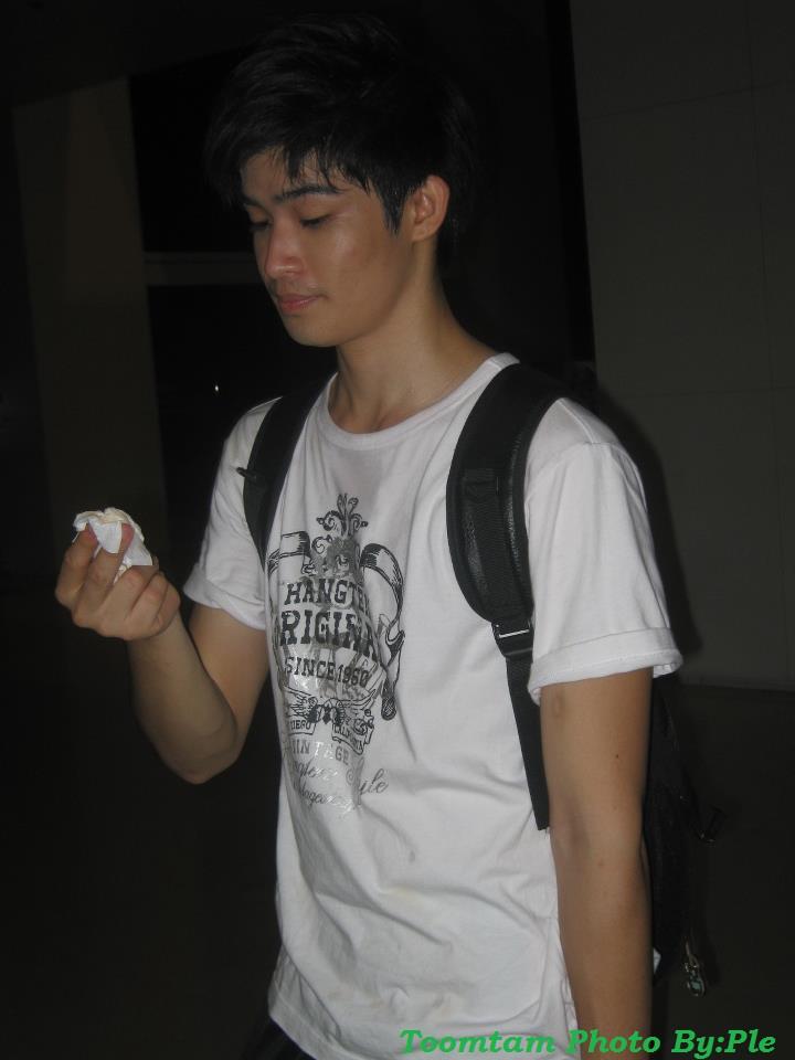 ตูมตาม @ หลังแสดงละครเวทีสี่แผ่นดิน