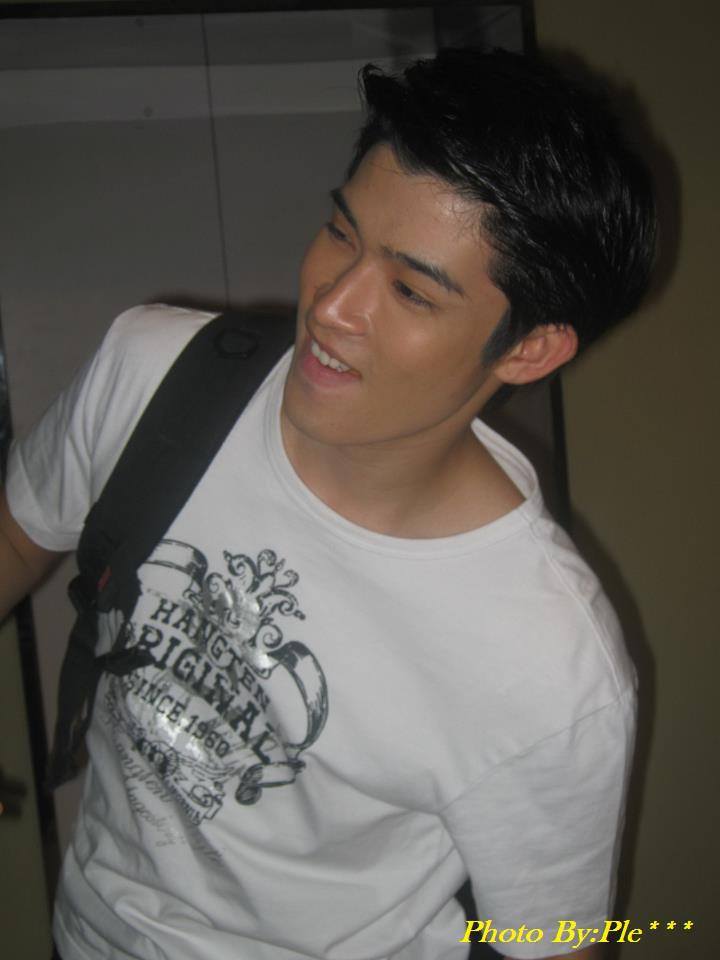 ตูมตาม @ หลังแสดงละครเวทีสี่แผ่นดิน