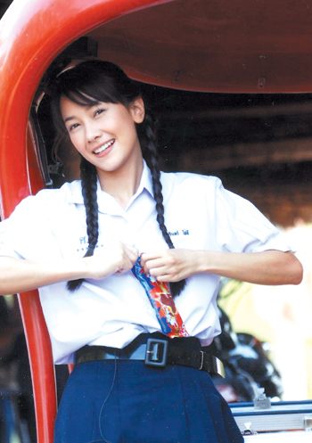 แฟนคลับที่เมืองจีนให้ฉายานุ่น " นางฟ้าเมืองไทย"