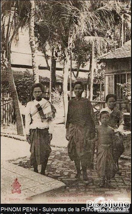 การแต่งกายของสตรีชาวกัมพูชาเมื่อเกือบร้อยปีก่อน