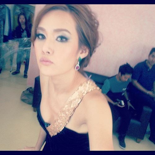 ญาญ่าหญิง แซ่บ เว่อร์ ใน ต้มยำลำซิ่ง !