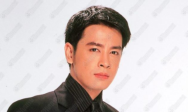 ออย ธนา นี่แหละหนุ่มหล่อขั้นเทพตัวจริง
