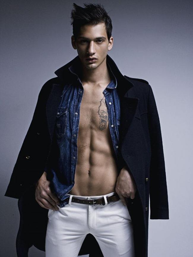 MASCULIEN DOSAGE: JOSEPH NICHOLAS BY PHOTOGRAPHER RICK DAY